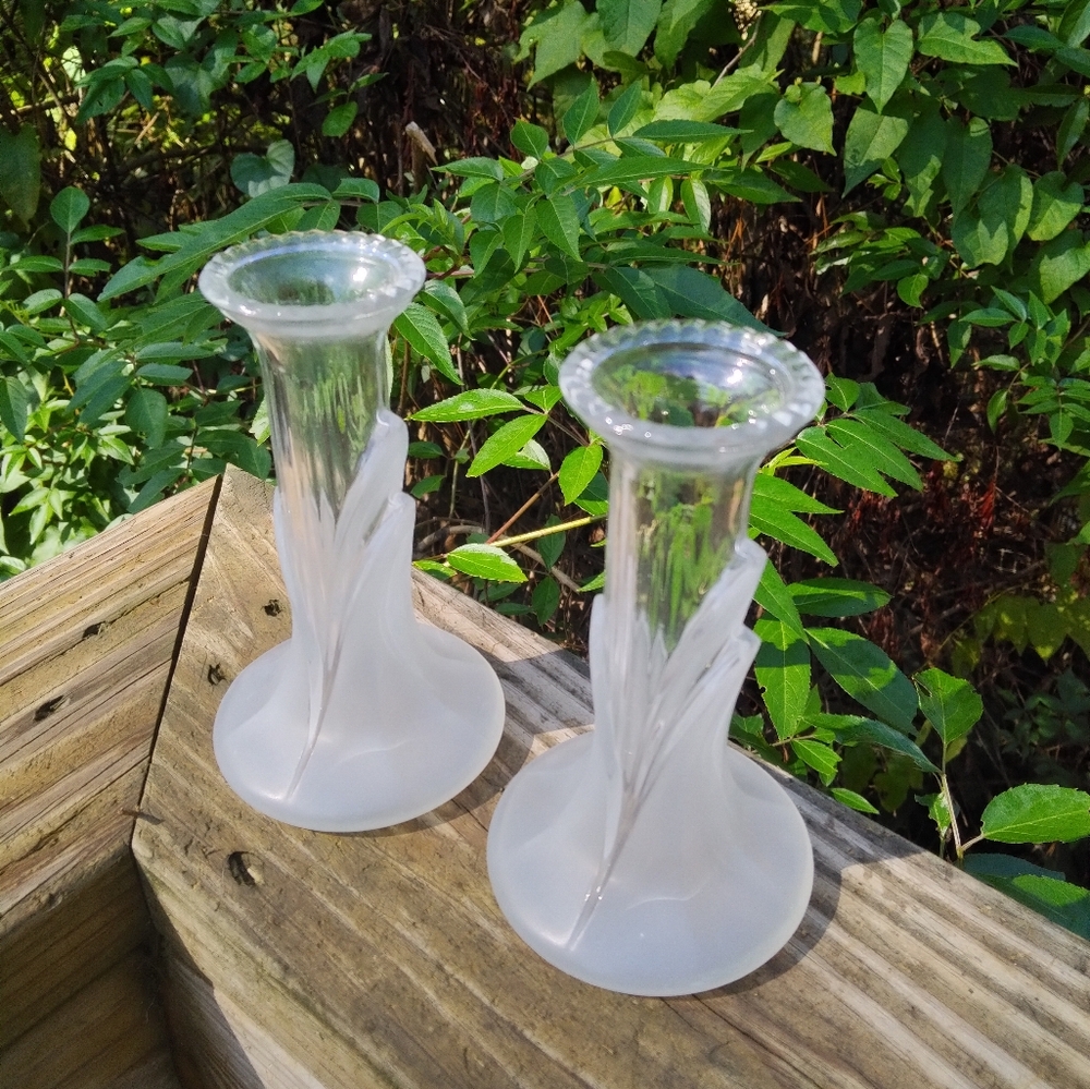 Pair of Candleholders Colonial Candle Co. Of Cape Cod Frosted/clear 6"